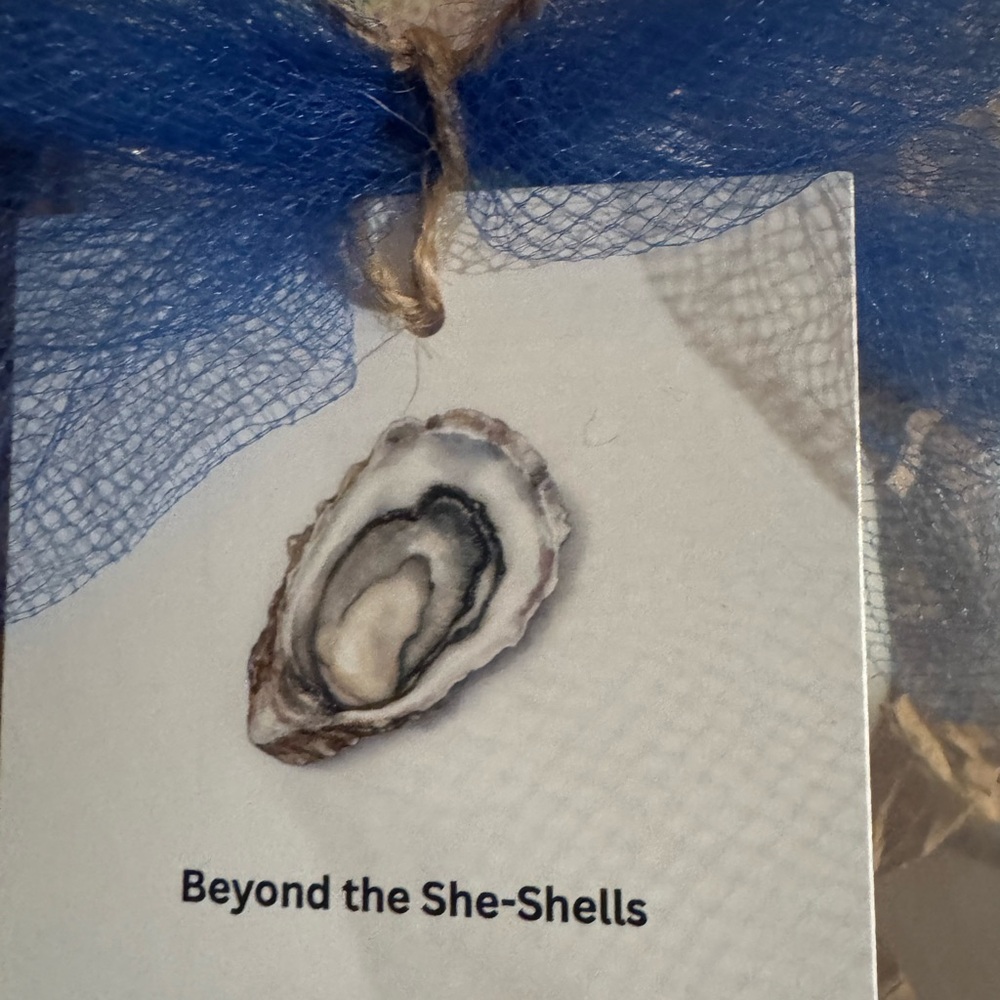 Handmade Oyster Decoupage Shell Fish Decor with Gold Accents - Picture 8 of 9